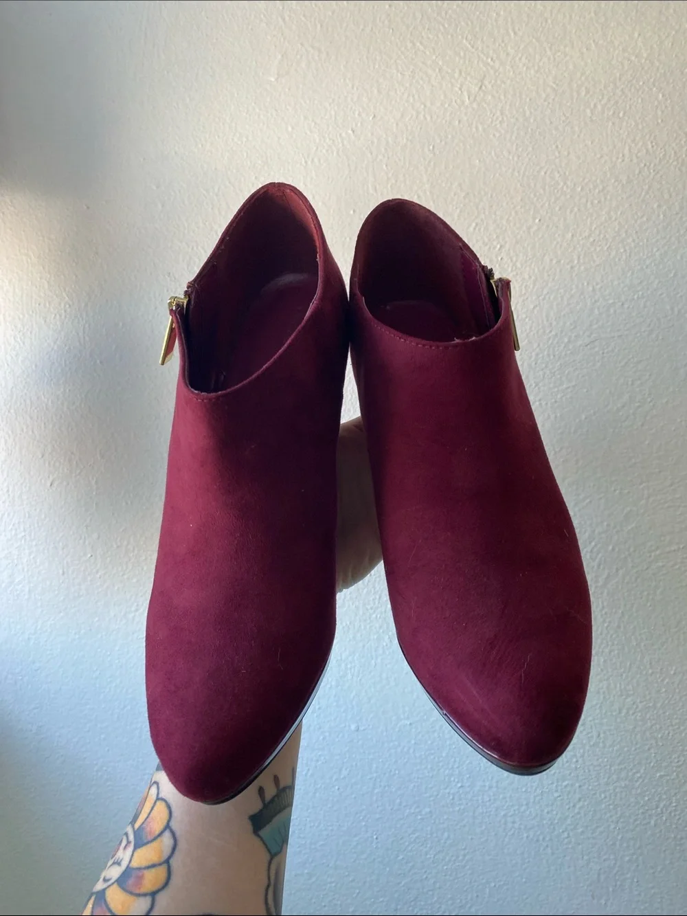 Liz Claiborne Burgundy Suede Ankle Bootie with Gold Zip